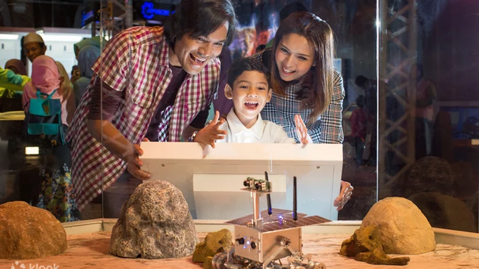 Family Entertainment - Family Entertainment - FunMalaysia